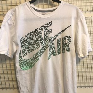 Nike T-Shirt size Medium